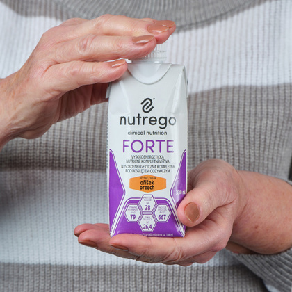 Nutrego FORTE orzech 330 ml (12 szt.)